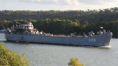 Historic World War II ship to make stop in Cincinnati