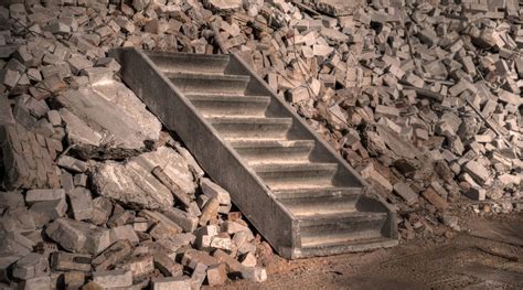 Repairing Concrete Steps - DIY Extra