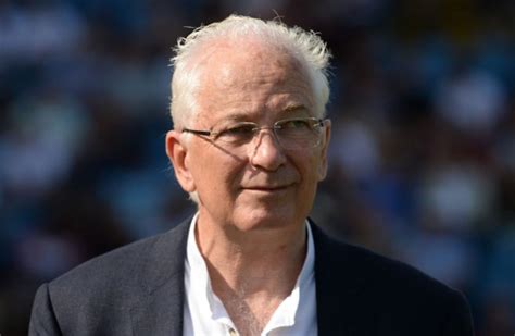 England cricket legend David Gower names the best bowler he faced | Metro News