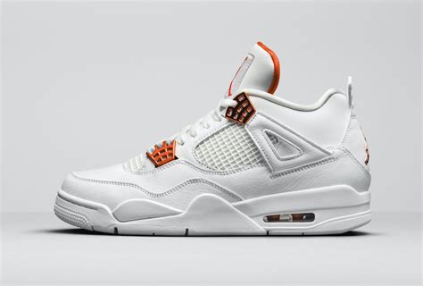 Official Photos of the Air Jordan 4 “Orange Metallic” – The Elite