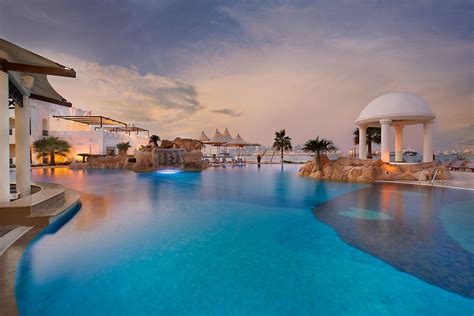 Ritz Carlton Doha | Best Hotels in Doha | FamilyTravelGenie