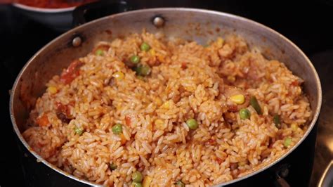 How To Cook Jollof Rice, Liberian Style - YouTube