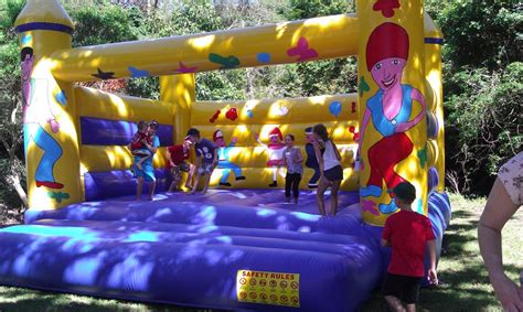 Adult Jumping Castle - Jumping Castle R Us