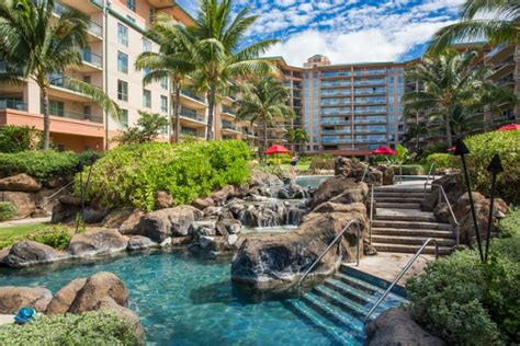 8 Best Family-Friendly Hawaii Resorts - Trips With Tykes