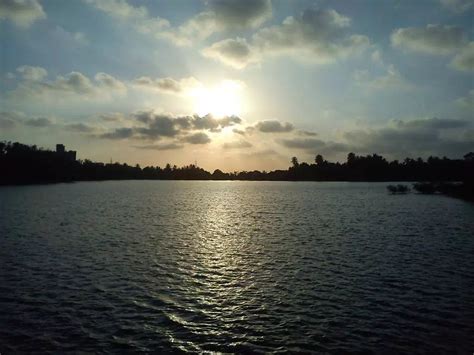 Manipal Lake - Mangalore Taxi