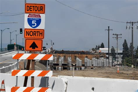 Another milestone has been reached in the 5 Freeway widening project ...