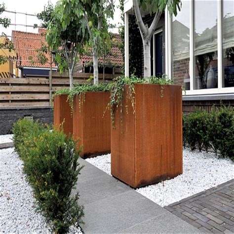 Corten Steel Tower Planters by Adezz | Floraselect