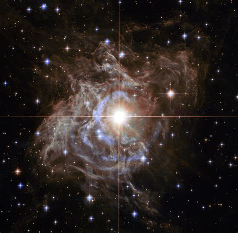 The V838 Monocerotis Star Still Has Astronomers’ Heads Exploding - The New York Times