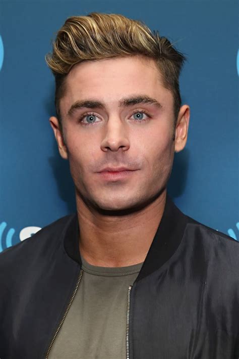 Zac Efron Platinum Blonde Hair 2019 | POPSUGAR Beauty UK