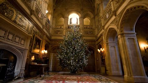 Downton Abbey: Specials - Christmas at Downton Abbey (2011) - (S0E2) - Backdrops — The Movie ...