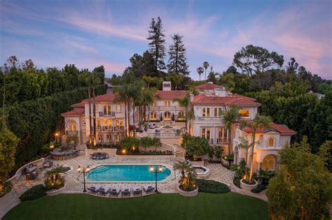 Regal East Gate Compound In Vendita O In Los Angeles, California, Stati ...