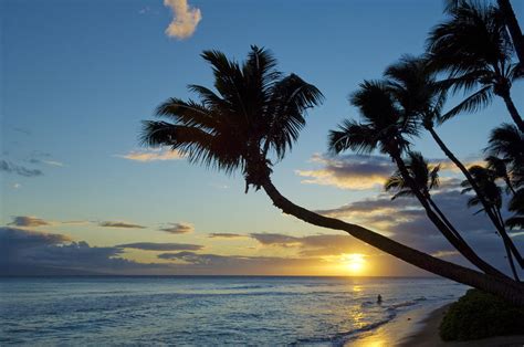 Kaanapali Beach Sunset by Greg Vaughn - Printscapes