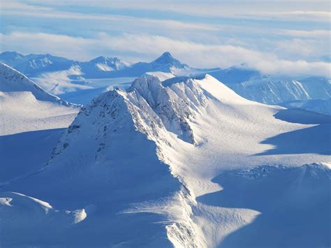 Beautiful Yukon winter: Resistance is futile - Canadian Roadstories