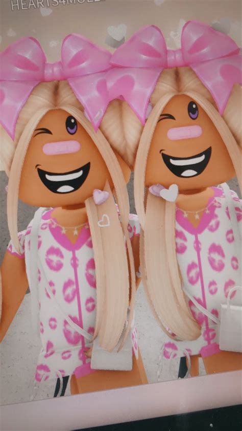 Besties, Bff, Bestfriends, Mia 3, Roblox Roblox, Preppy Outfits, Profile Picture, Avatar, Adoption