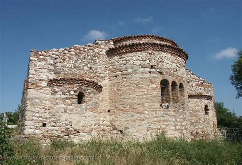 Pictures of Country - bulgaria-0010 - ruin of Sveti Nikola church near ...