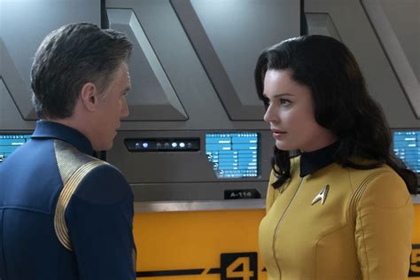 'Star Trek: Discovery' Season 2: Anson Mount, Rebecca Romijn Set to Exit