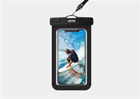 6 Best Waterproof Phone Pouches (2023) to Keep Your Phone Dry | CN ...