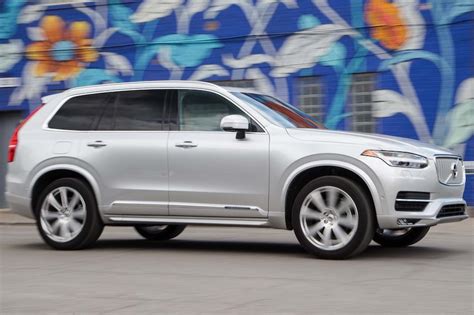 2016 Volvo XC90 T6 Inscription Review: Long-Term Update 2