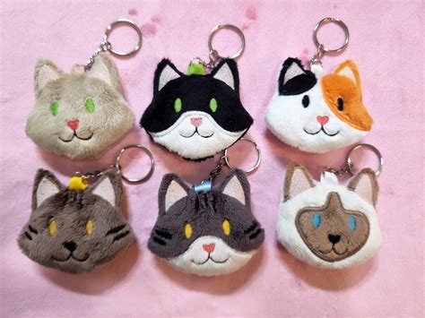 Cat Plushie Keychain - Etsy