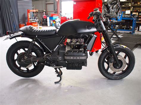 BMW K75 Custom Stage 3 - Note the air filters which are a nice touch. 2 ...