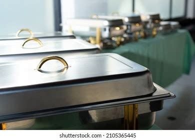 128 Chafer dishes Images, Stock Photos & Vectors | Shutterstock