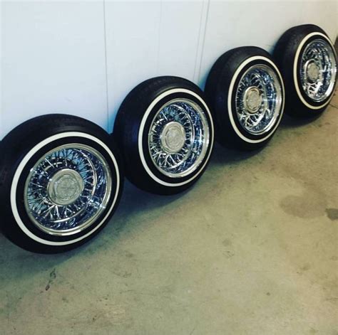 True Spoke/ Tru Ray Classics On 1/2 White Walls... | Rodas esportivas