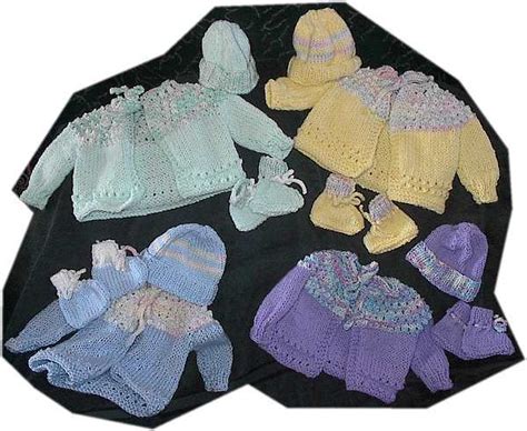 A Layette to knit