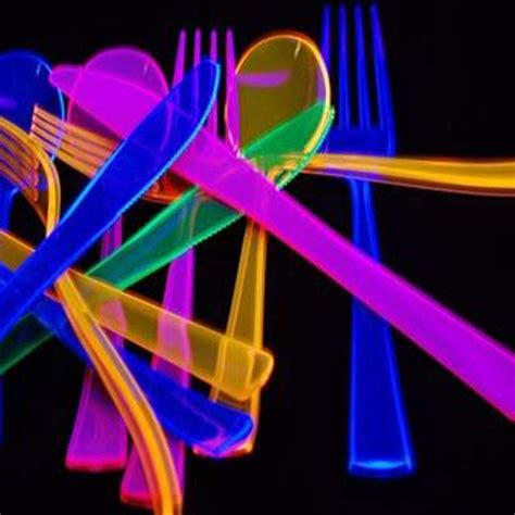 TigerChef Assorted Neon Plastic Party Cutlery Set, Forks, Knives, Spoons, 384/Pack | TigerChef