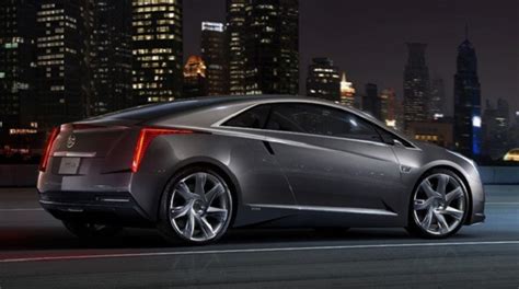 Cadillac Unveils the 2016 ELR Coupe