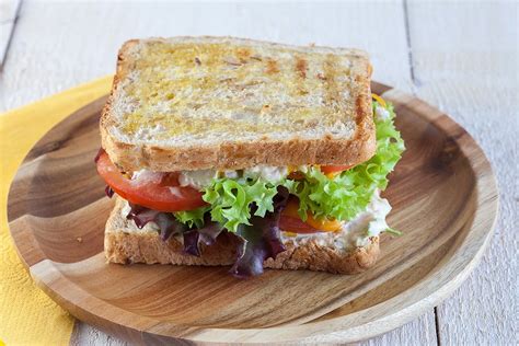 Tuna melt sandwich | Ohmydish