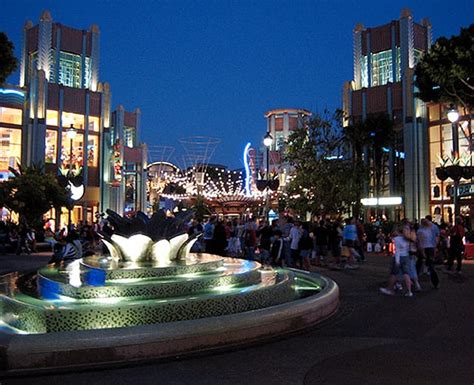 Downtown Anaheim Shopping Center • Outside the Lines