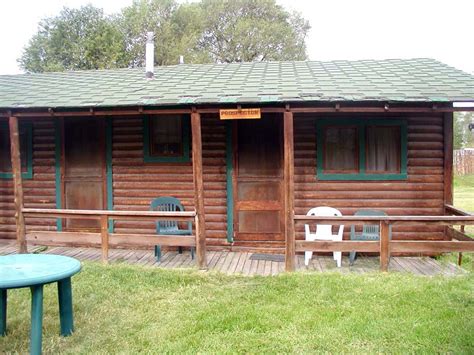 Riverside and Encampment Wyoming Cabins for Rent | Riverside Wyoming