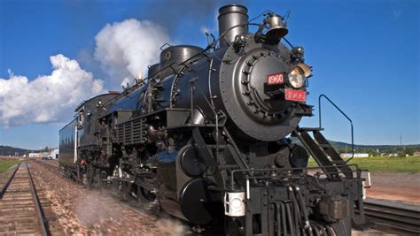 Grand Canyon Railway's steam-powered train ride, 3/21