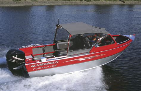 Research Alumaweld Boats on iboats.com