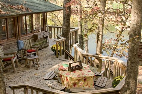 Lake Lucerne Resort - Pet Friendly, Log Cabins 17381, Eureka Springs, United States of America ...