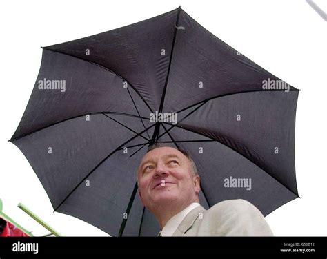 Mayor of London Ken Livingstone Stock Photo - Alamy