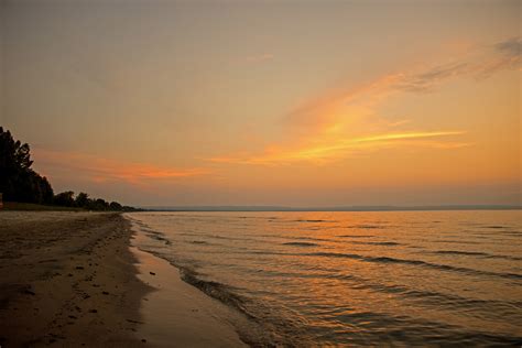 Wasaga Beach Sunset: Photos and Video (+ Rant About Right & Wrong)