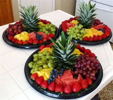 10 Attractive Fruit Tray Ideas For Parties 2024