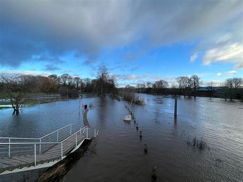 York floods: 30+ pictures showing where the river has reached today | YorkMix