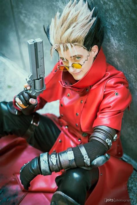 Vash the Stampede from Trigun cosplay by instagram.com/vashfanatic photo by instagram/com.joits ...