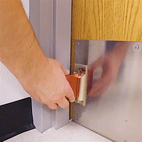 Easy Emergency Door Lock For Classrooms | Nightlock Lockdown 2 | TheSuperBOO!