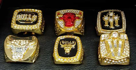 NBA Chicago Bulls 6 Championship Ring Set | Property Room