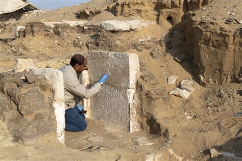 Archaeologists in Egypt Have Discovered a 3,200-Year-Old Underground ...