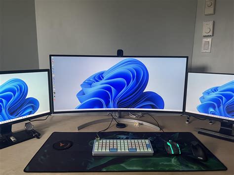 Best change in setup ever ! LG38WN95C-W : r/ultrawidemasterrace