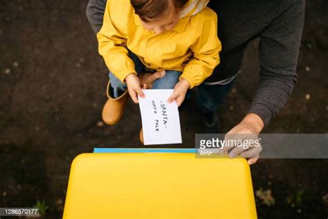 208 Mailing Letter To Santa Stock Photos, High-Res Pictures, and Images - Getty Images