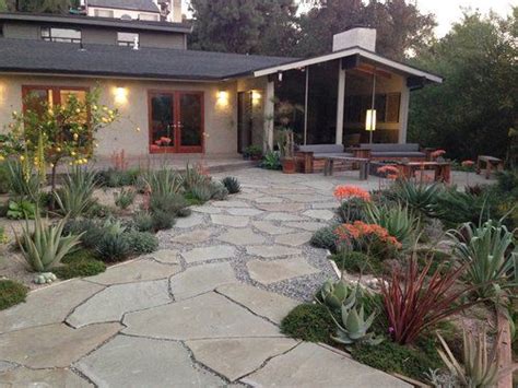 Image result for southern california backyard landscaping | California backyard, Garden design ...