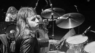 Uriah Heep and Ozzy Osbourne drummer Lee Kerslake dead at 73 | Louder