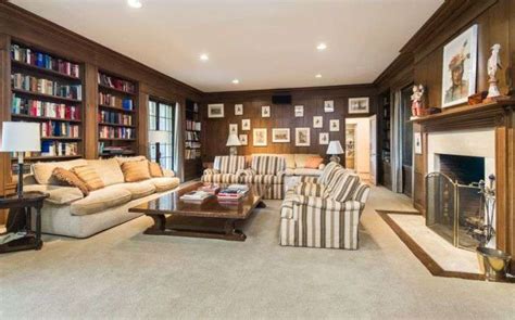 Look Inside Taylor Swift's Mansion That Became a Landmark