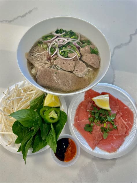 Pho Dac Biet (Combo Pho) | Conu's Corner