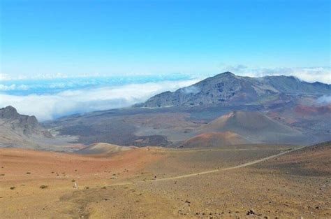 THE 3 best hikes in Haleakala National Park to do 🌋🌴 summit + coast 🌋🌴 ...